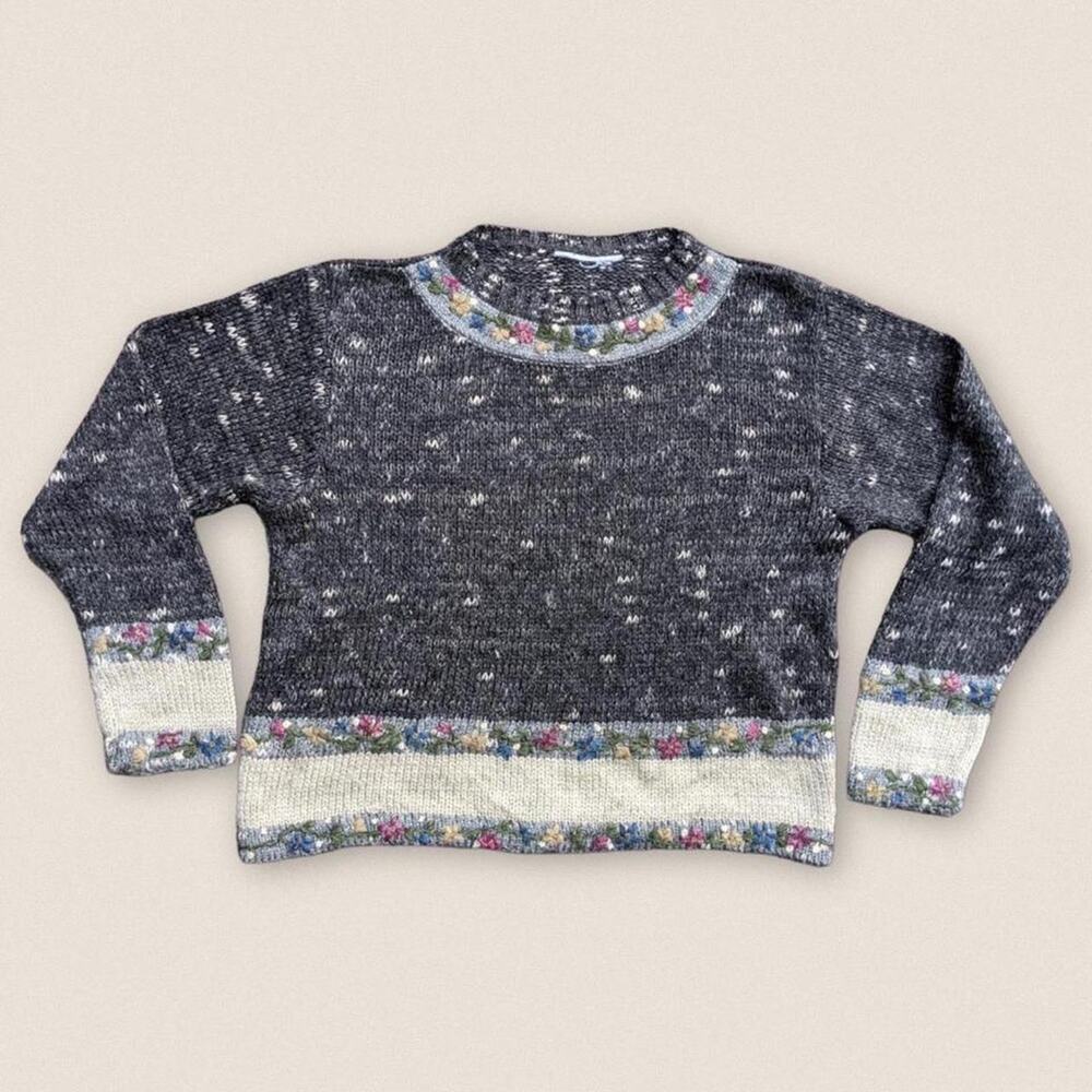 Vintage Floral Embroidered‎ Sweater Gray Size Large
